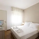 Maji - View Near Ferry & Train With Parking Апартаменты *